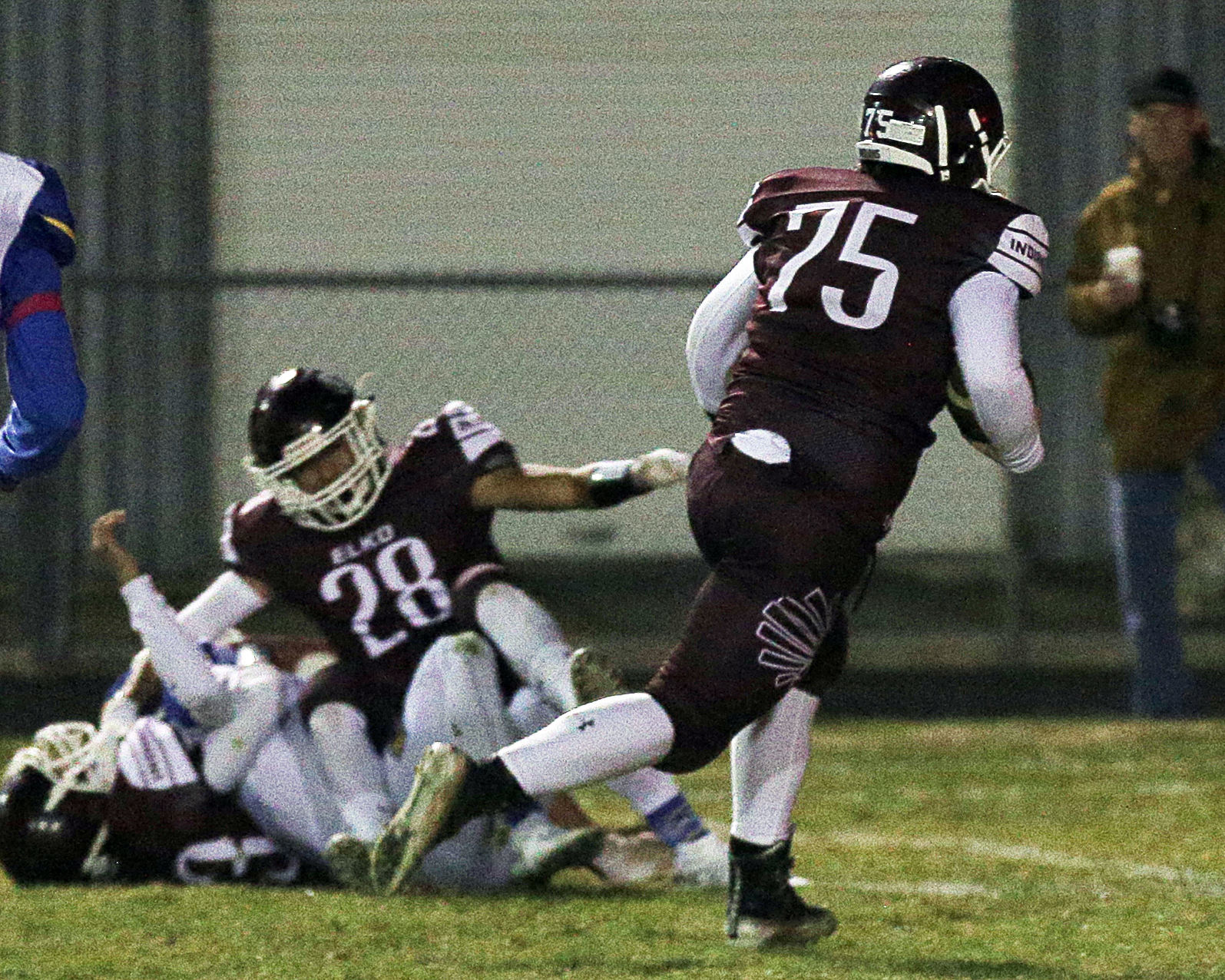 Lowry at Elko Football 12.jpg